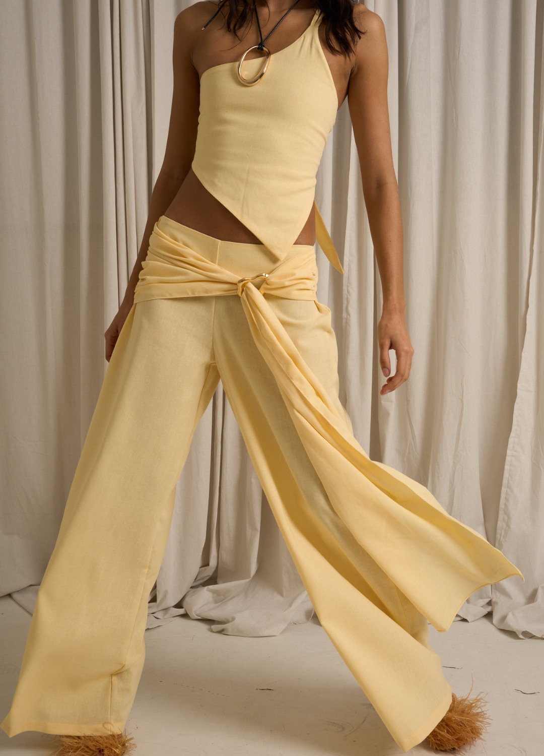 Blusa Kiss Goodbye Amarillo